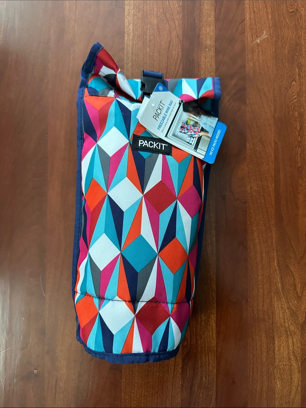 Geometric Multi-Color freezable wine bag